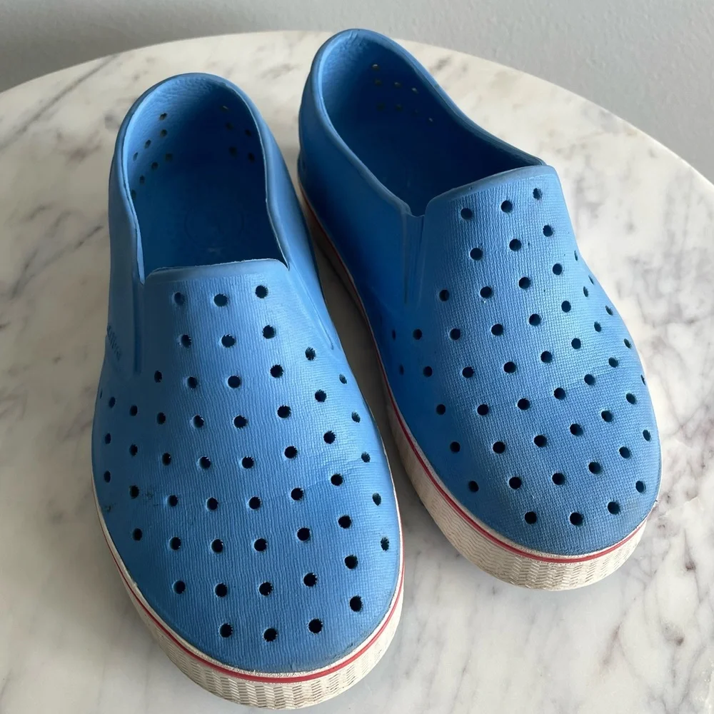 Native waterproof slip